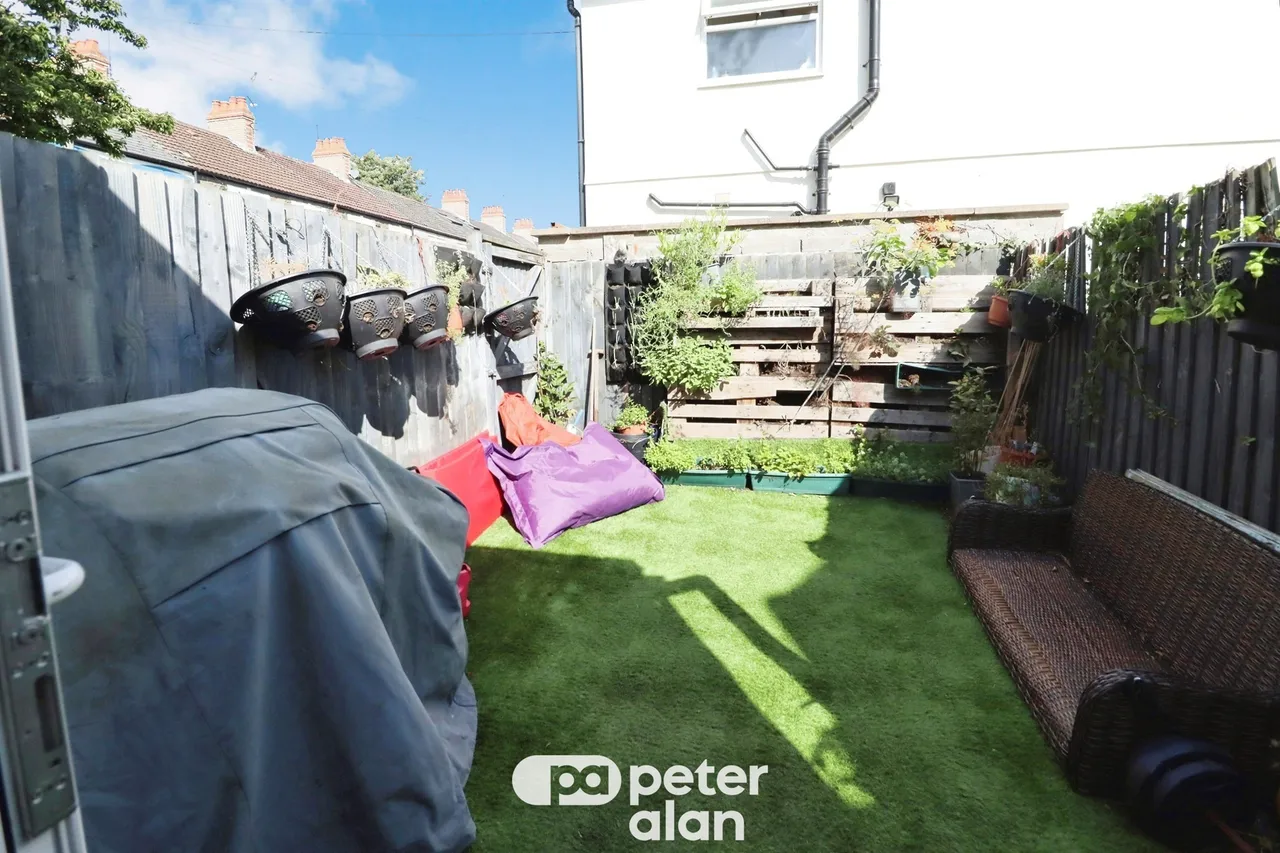 Pearl Street, Cardiff, CF24, photo 2