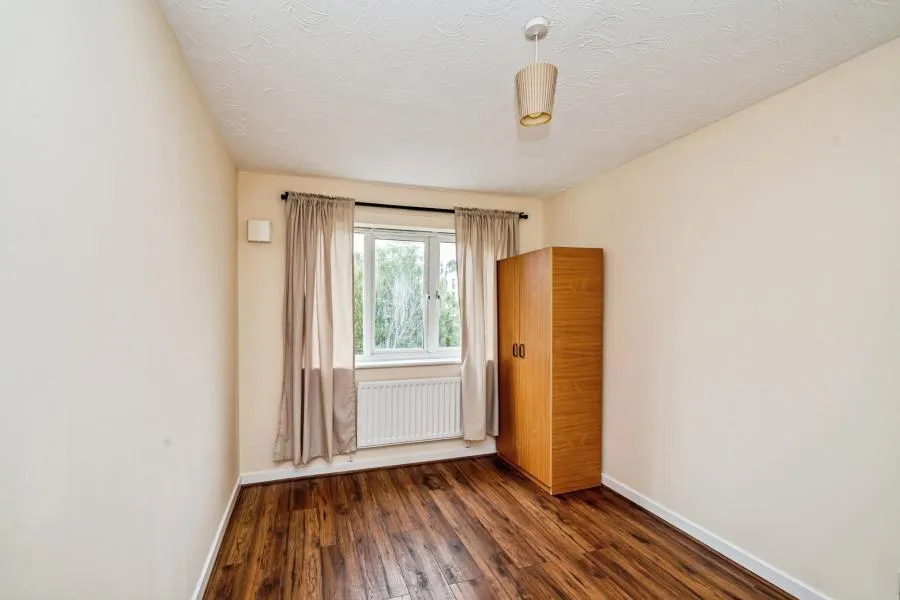 Friarscroft Way, Aylesbury, HP20, photo 10