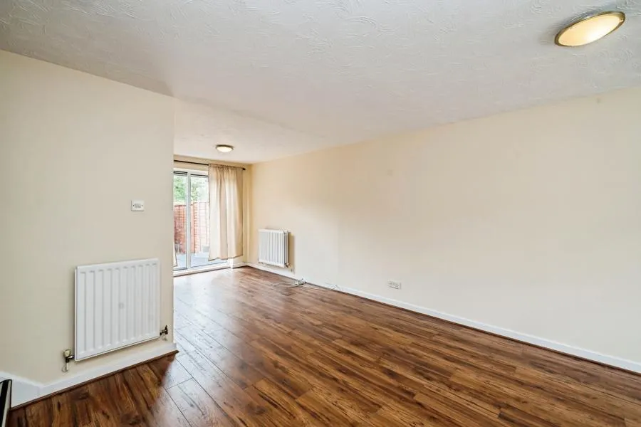 Friarscroft Way, Aylesbury, HP20, photo 3