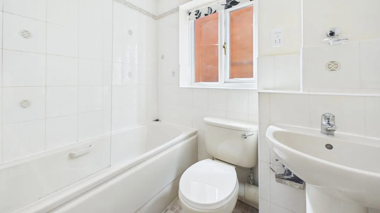Paddington Way, Morton, Bourne, PE10, photo 6