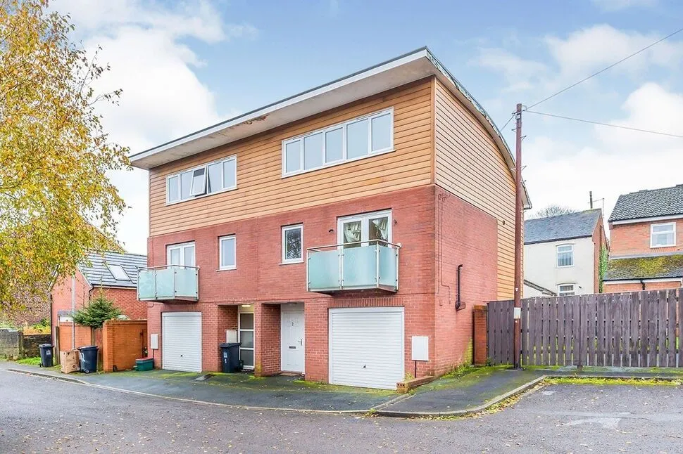2 bed house for sale — Shoredale Close, Silverdale, Staffordshire, ST5