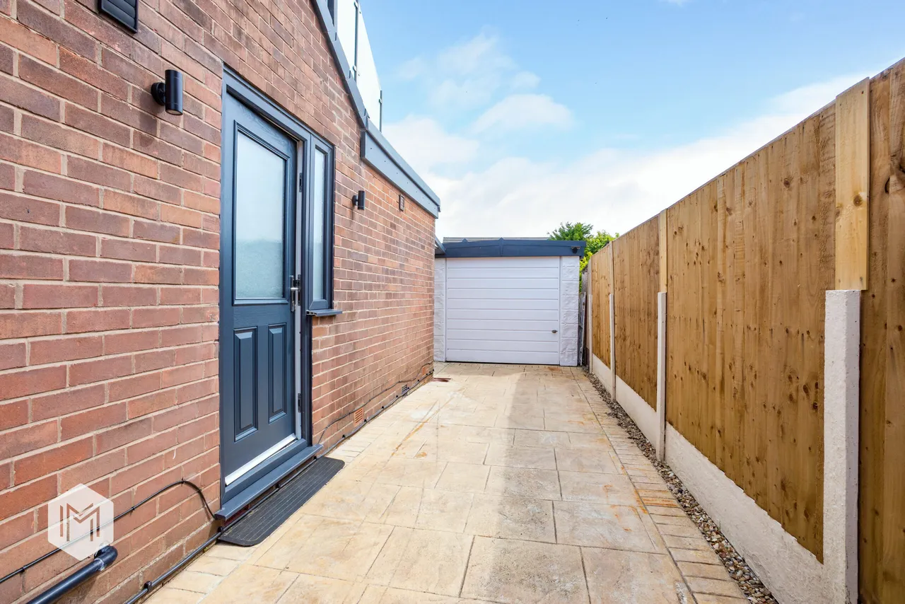 Rutland Street, Leigh, WN7 2NS, photo 33
