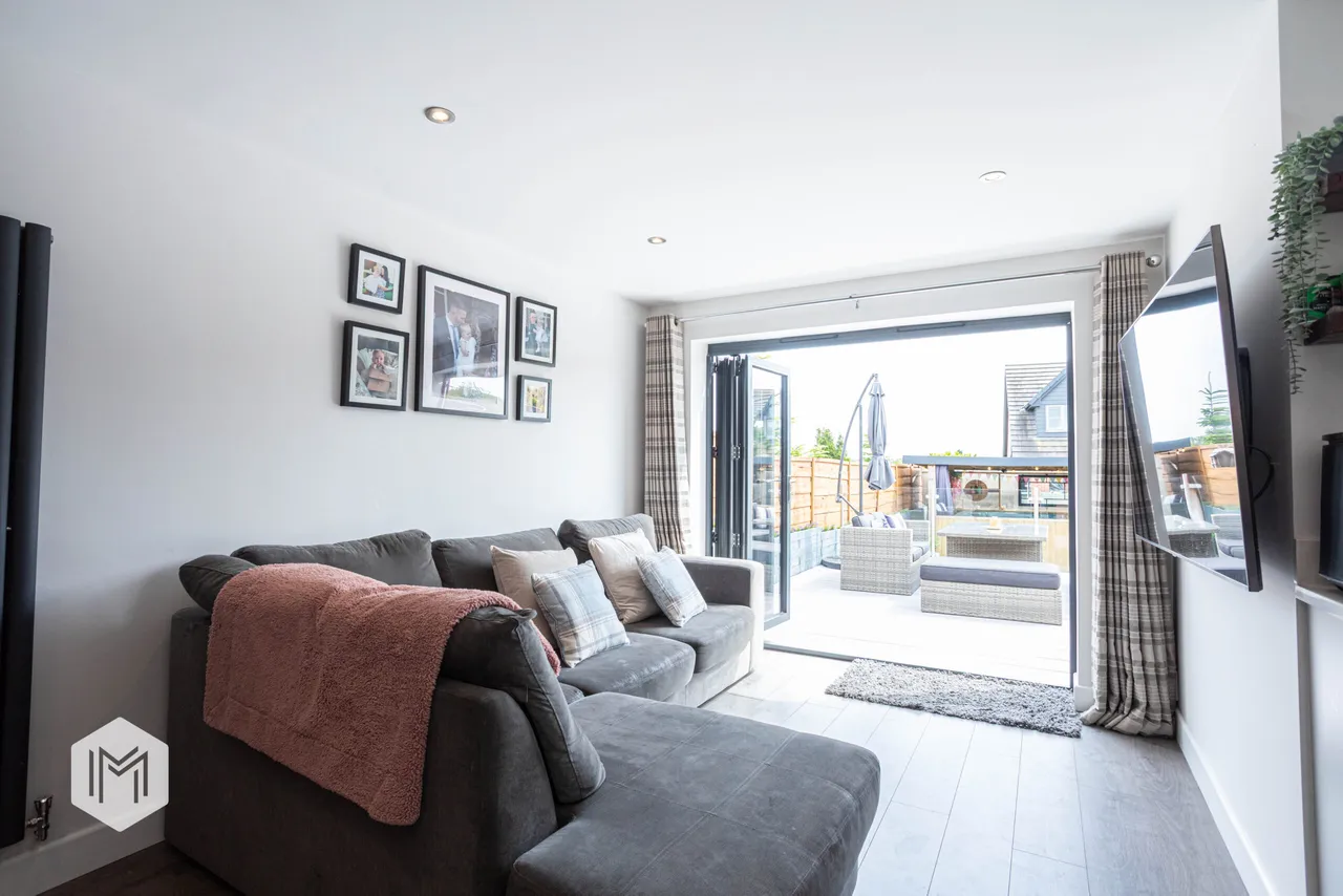 Rutland Street, Leigh, WN7 2NS, photo 15