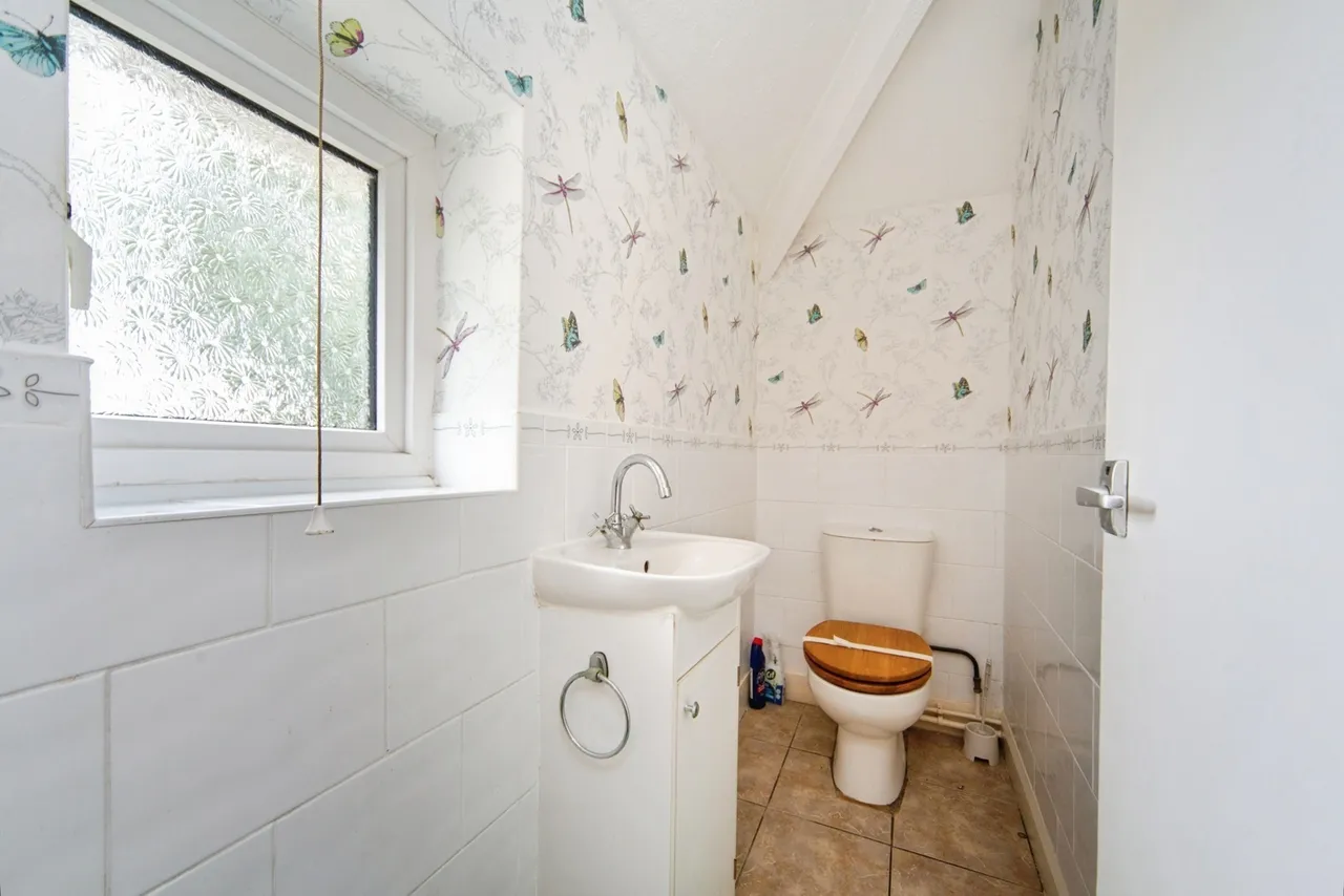 Valley Road, Wirral, CH62, photo 13