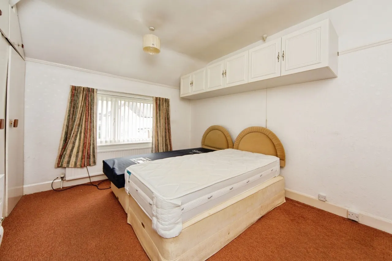 Valley Road, Wirral, CH62, photo 7