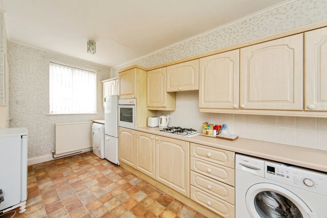 Valley Road, Wirral, CH62, photo 4