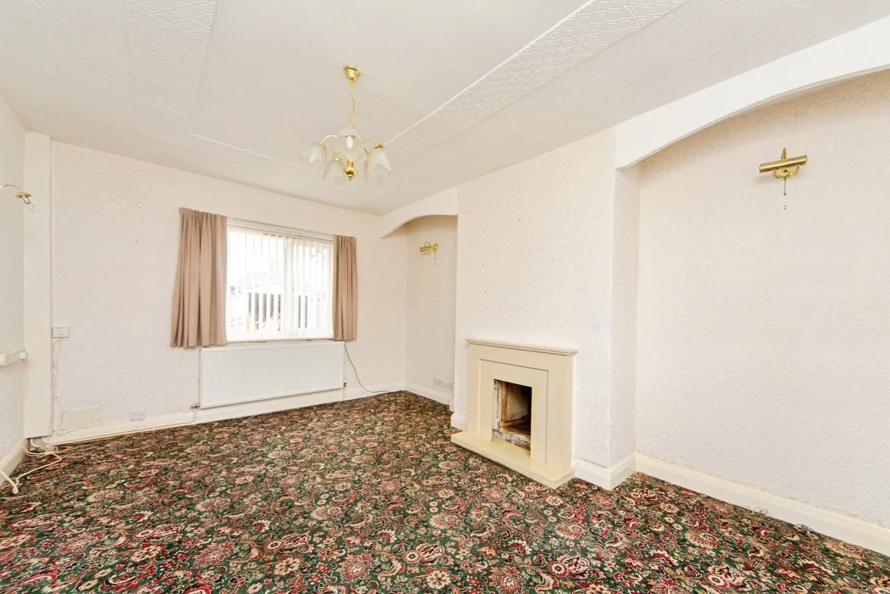 Valley Road, Wirral, CH62, photo 3