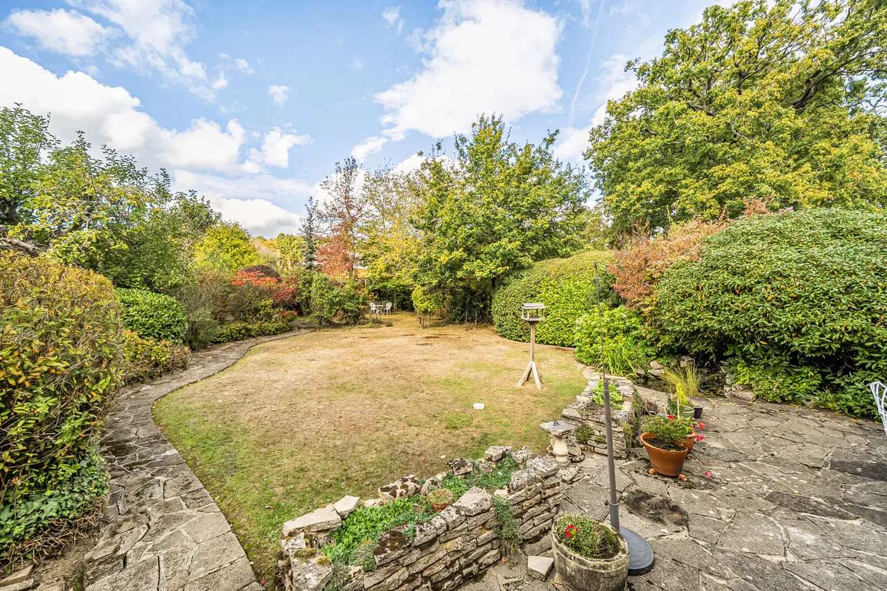 Park Avenue, Ruislip, HA4, photo 10