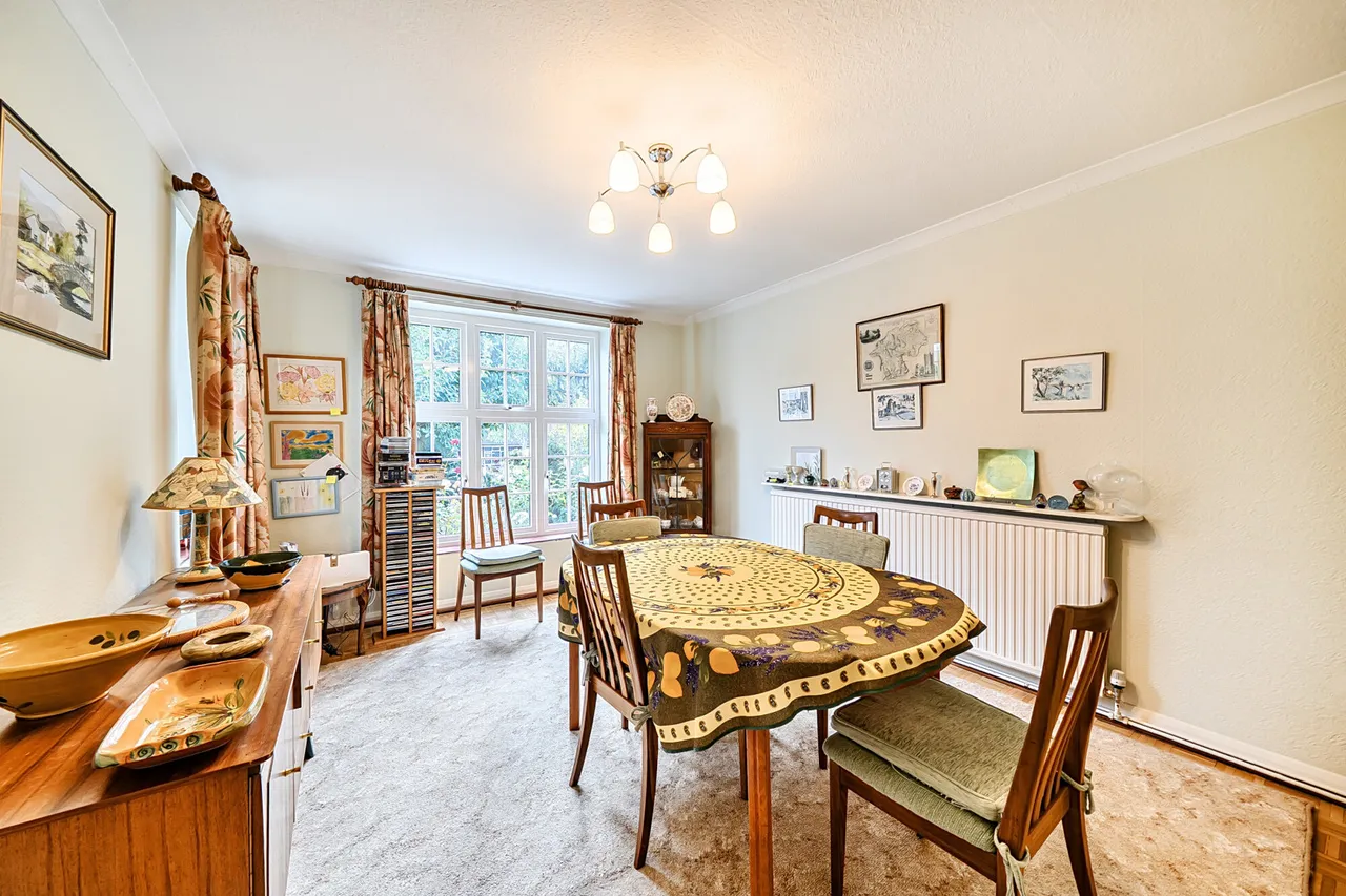 Park Avenue, Ruislip, HA4, photo 3