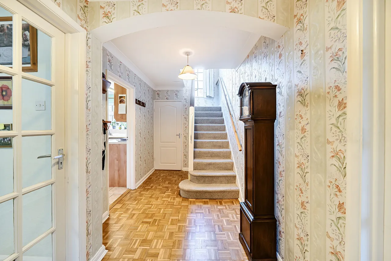 Park Avenue, Ruislip, HA4, photo 18