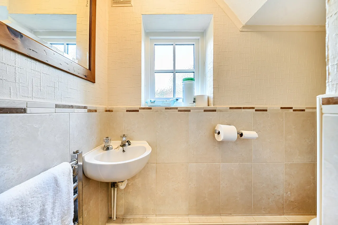 Park Avenue, Ruislip, HA4, photo 17