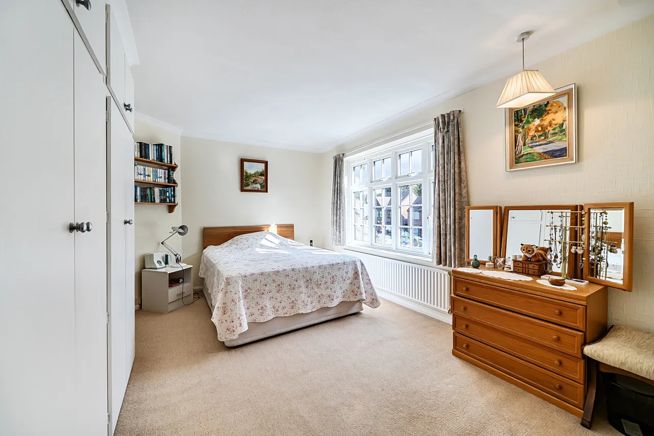 Park Avenue, Ruislip, HA4, photo 5