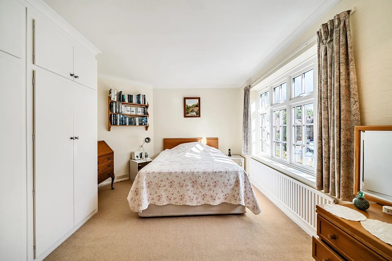 Park Avenue, Ruislip, HA4, photo 15