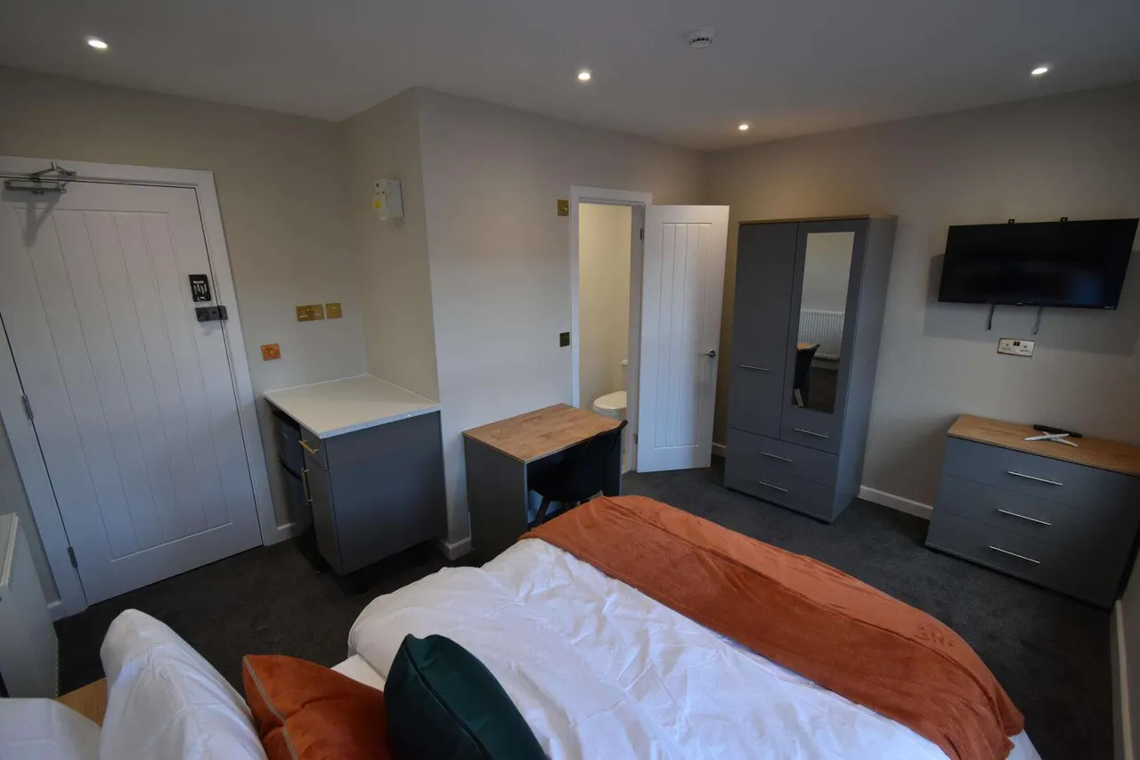Priory Road, Dartford, DA1, photo 2