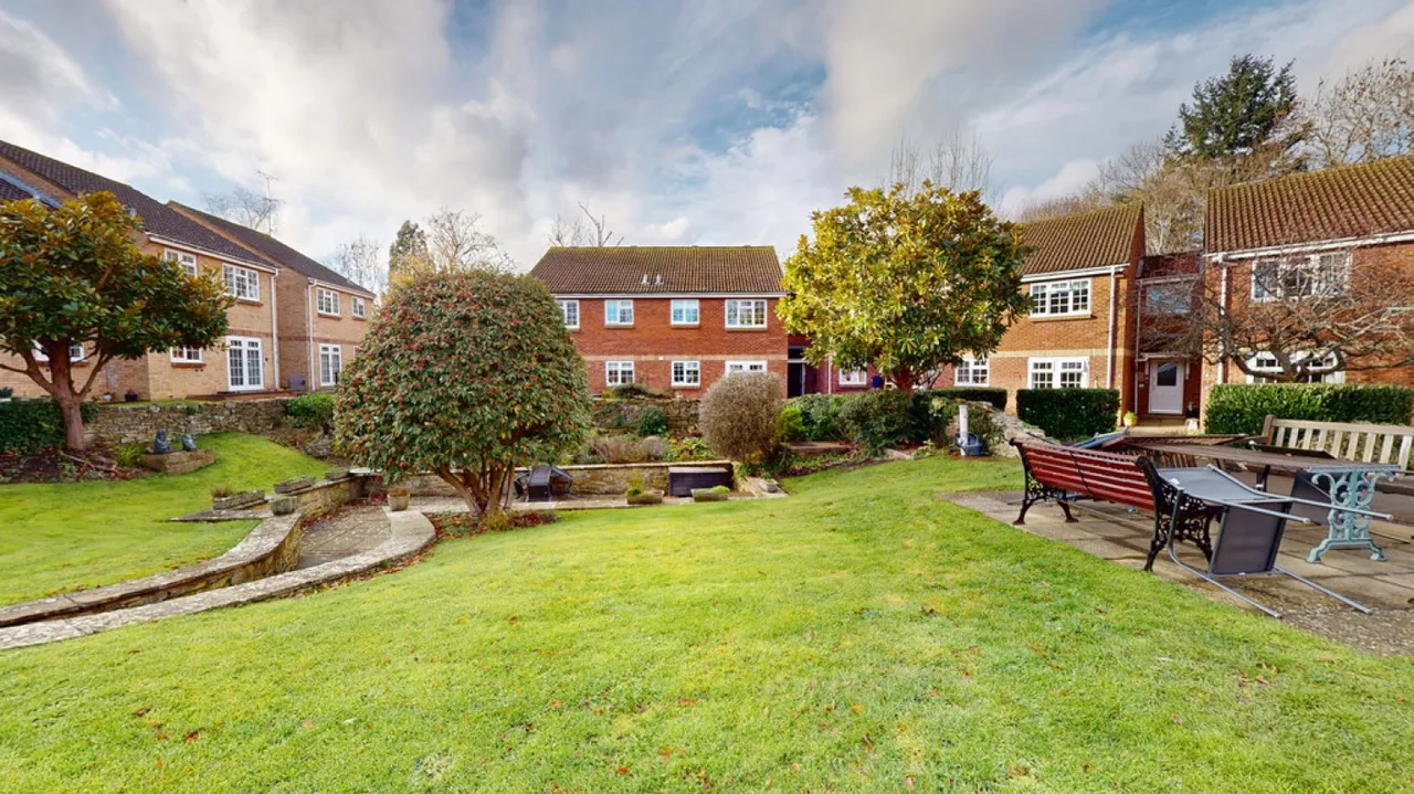 Home Farm Court, photo 8