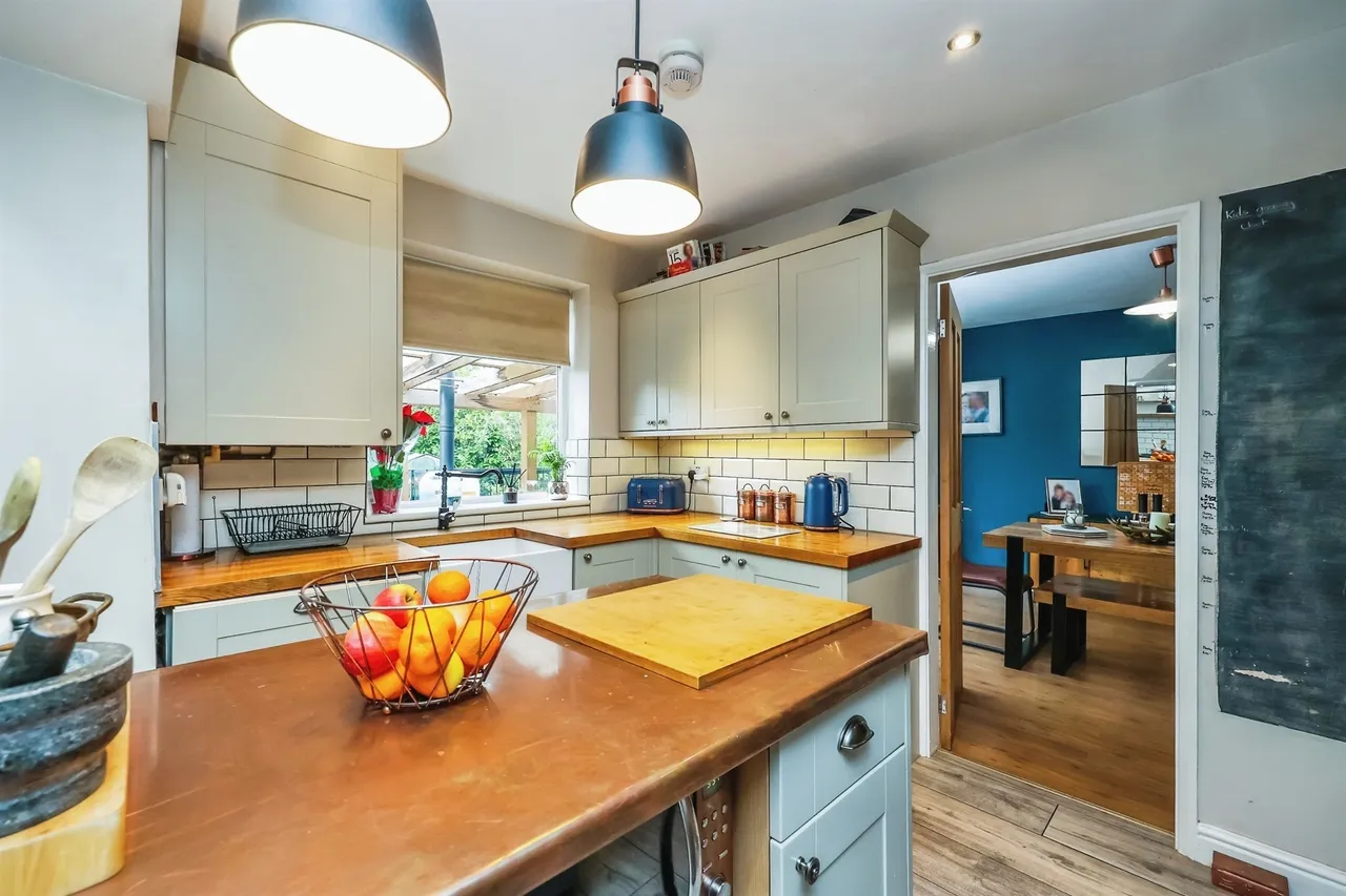 Greenhills Road, Eastwood, NG16, photo 14