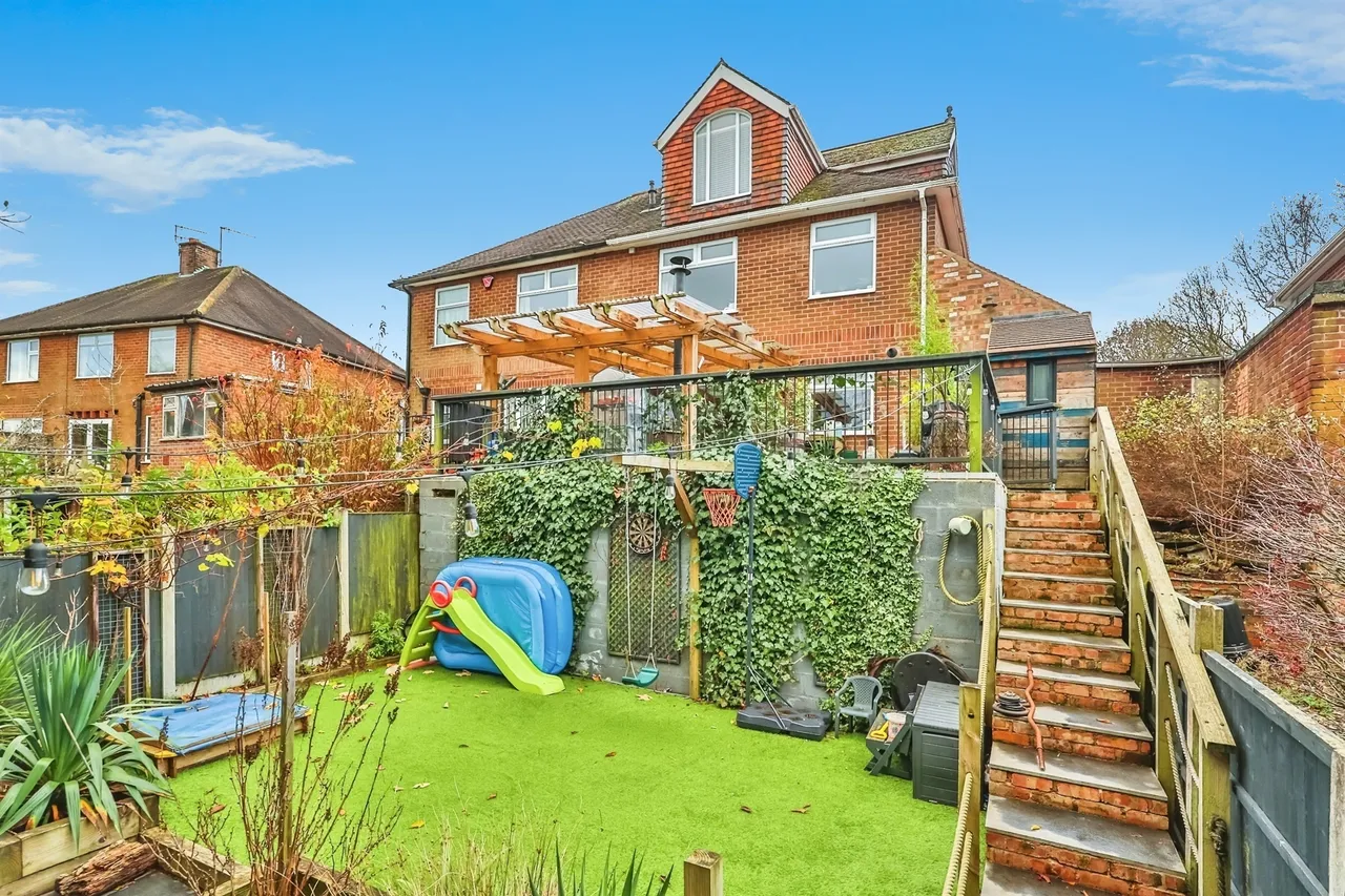 Greenhills Road, Eastwood, NG16, photo 13