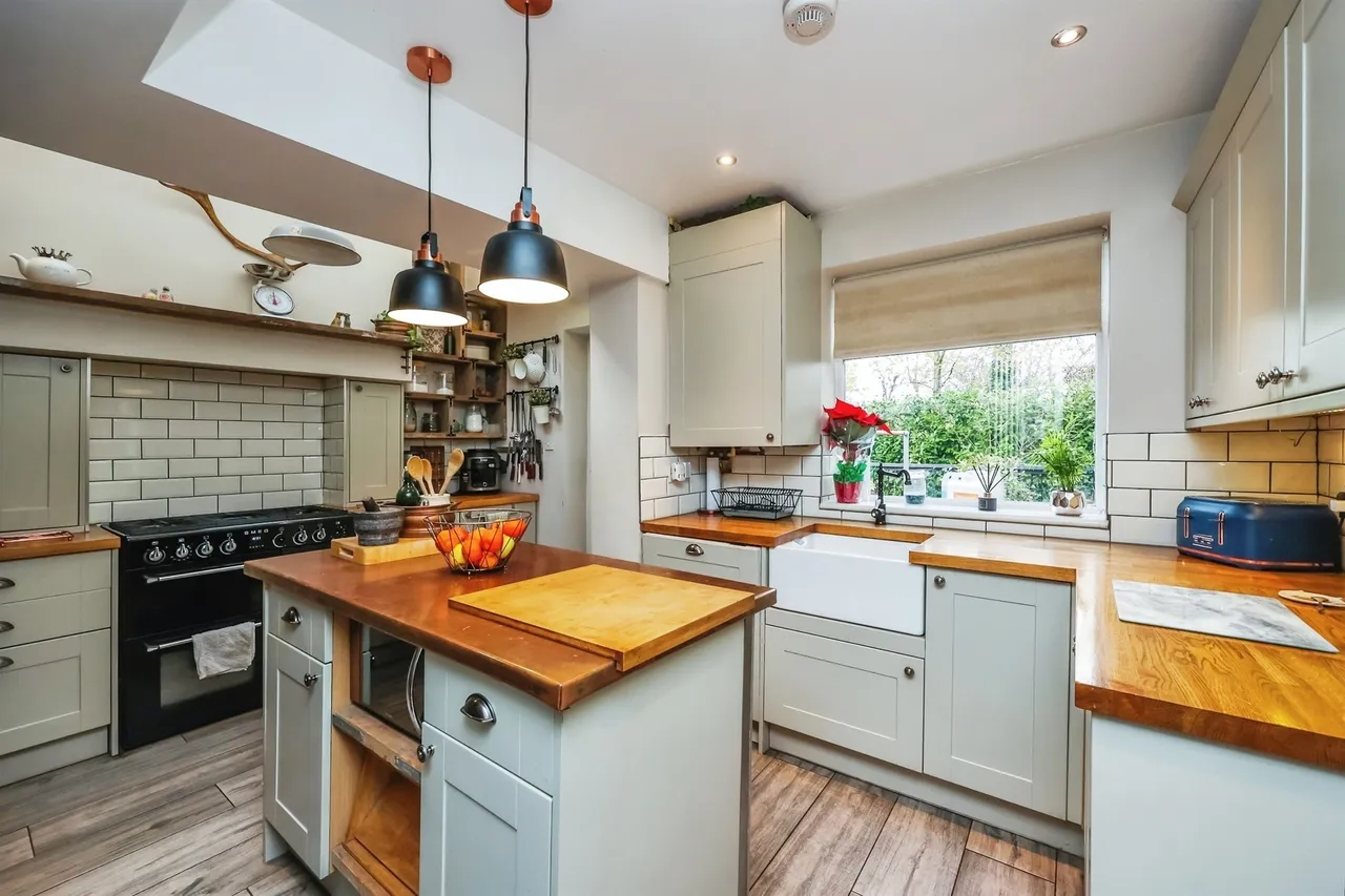 Greenhills Road, Eastwood, NG16, photo 3