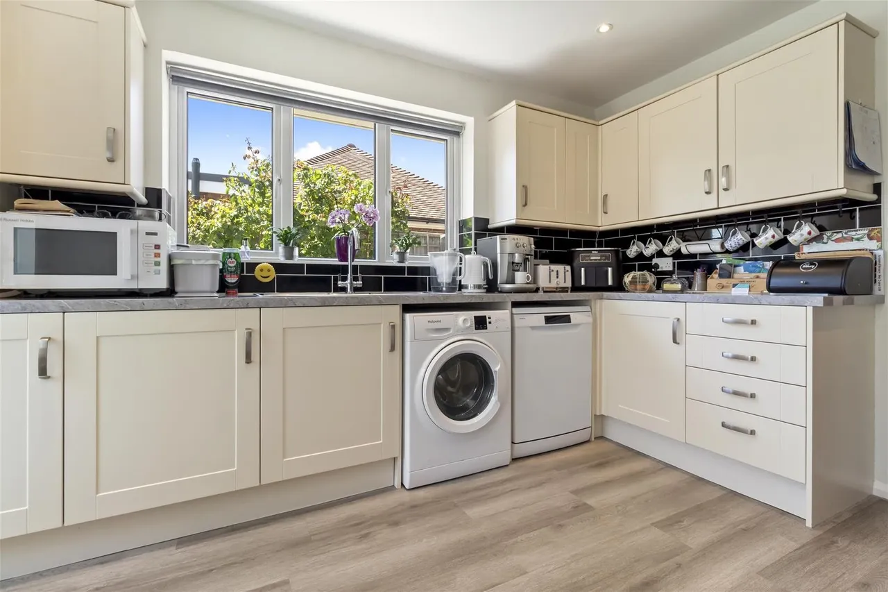 Singleton Crescent, Ferring, Worthing, photo 18