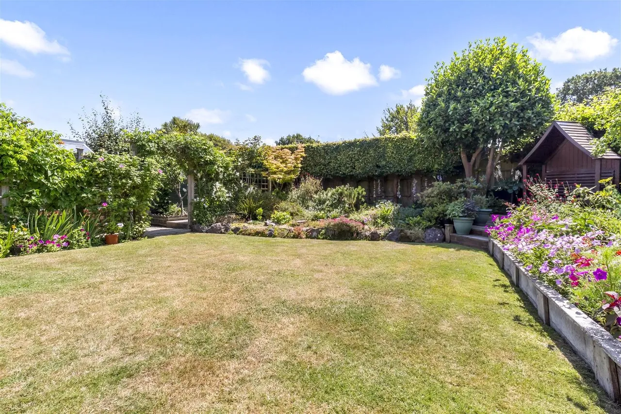Singleton Crescent, Ferring, Worthing, photo 22