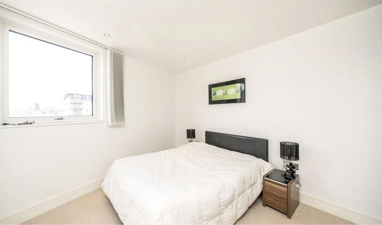 Admirals Tower, Greenwich, London, photo 9