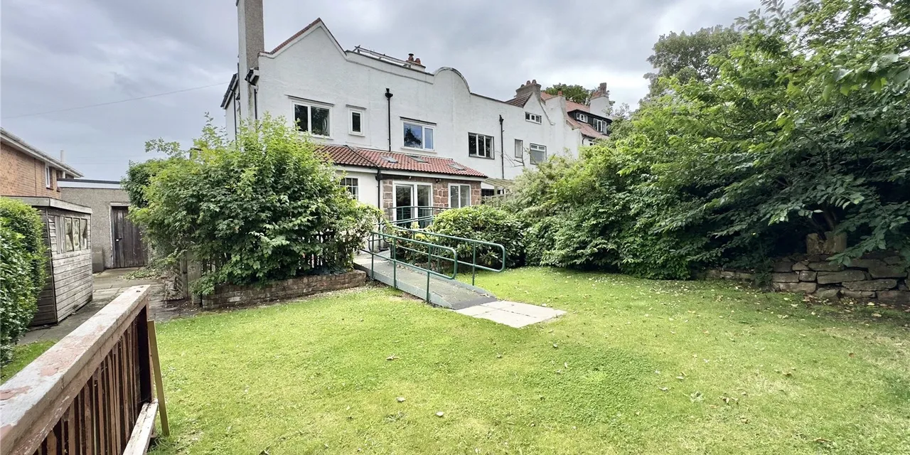 Marine Park, West Kirby, CH48, photo 13