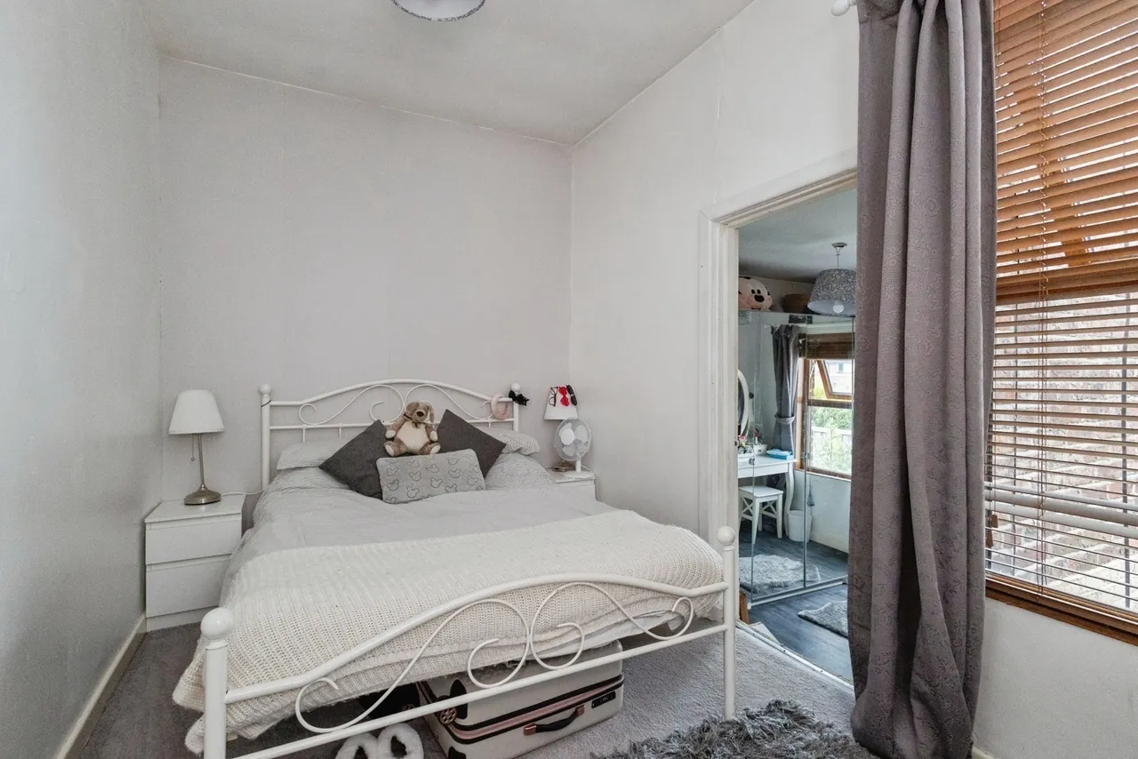 Two Trees Lane, Denton, Manchester, Greater Manchester, M34, photo 13