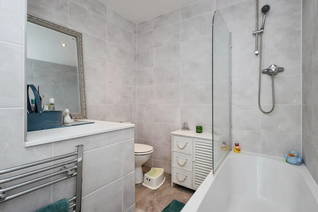 Two Trees Lane, Denton, Manchester, Greater Manchester, M34, photo 17