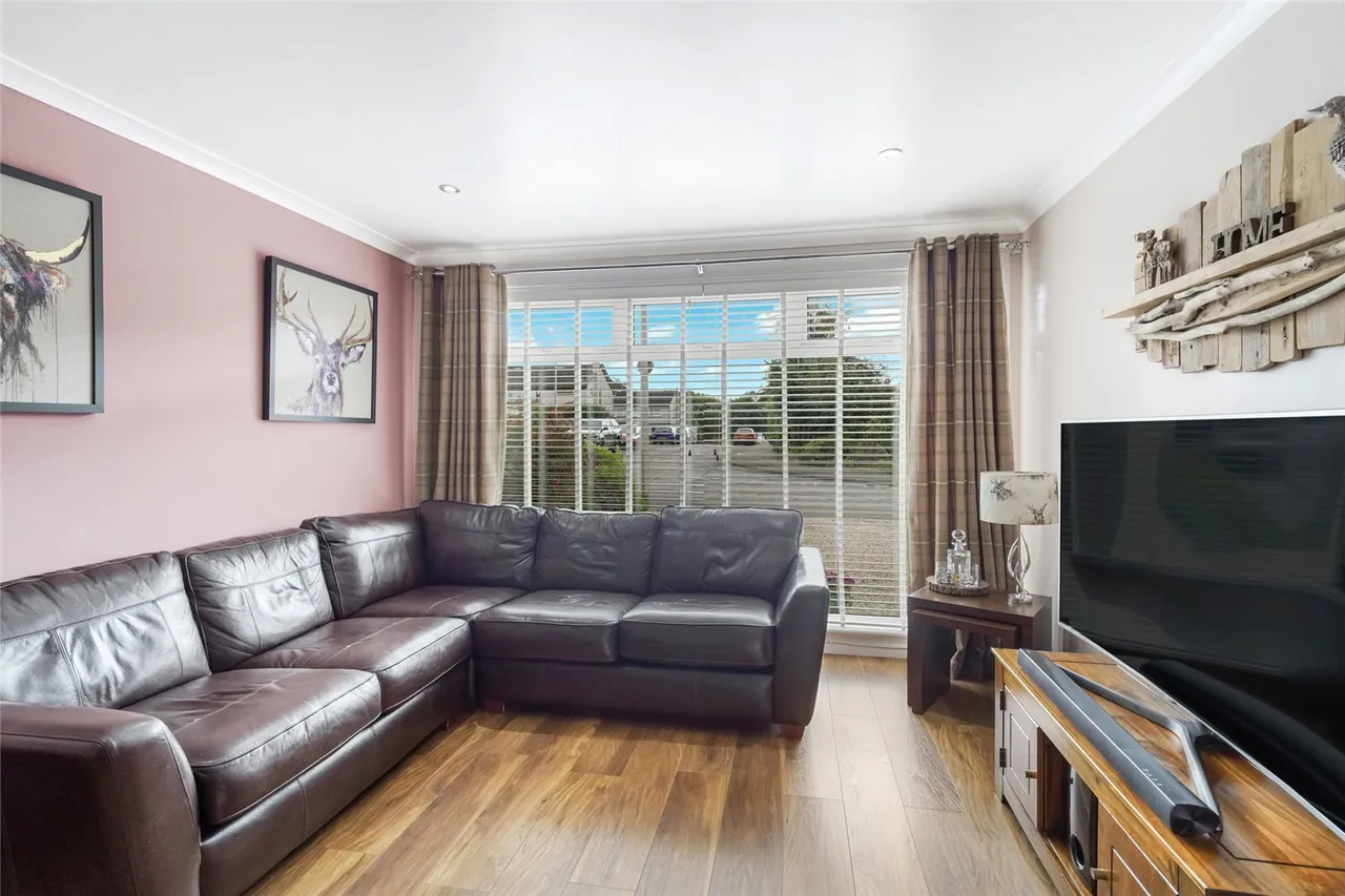 Balnagowan Drive, Glenrothes, Fife, KY6, photo 3