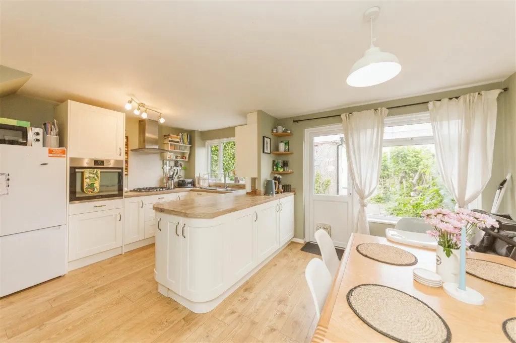 Weedon Close, St Werburgh's, BS2, photo 5