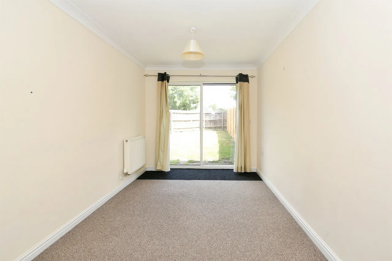 Aston Close, Yaxley, PE7, photo 6