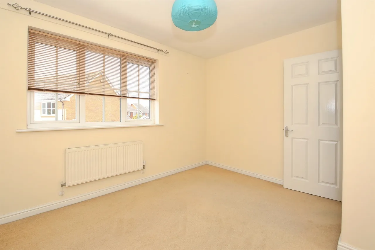 Aston Close, Yaxley, PE7, photo 10