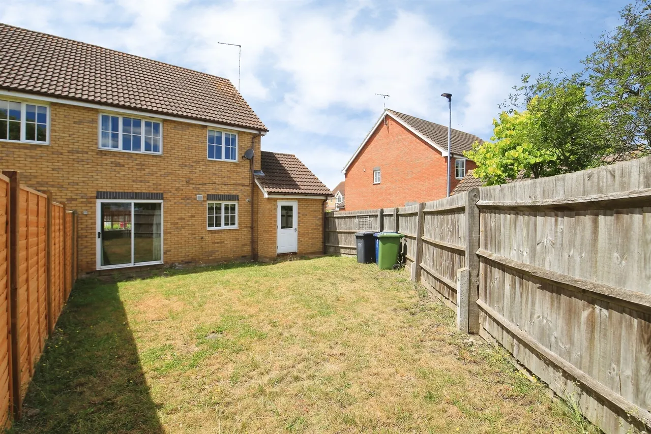 Aston Close, Yaxley, PE7, photo 14