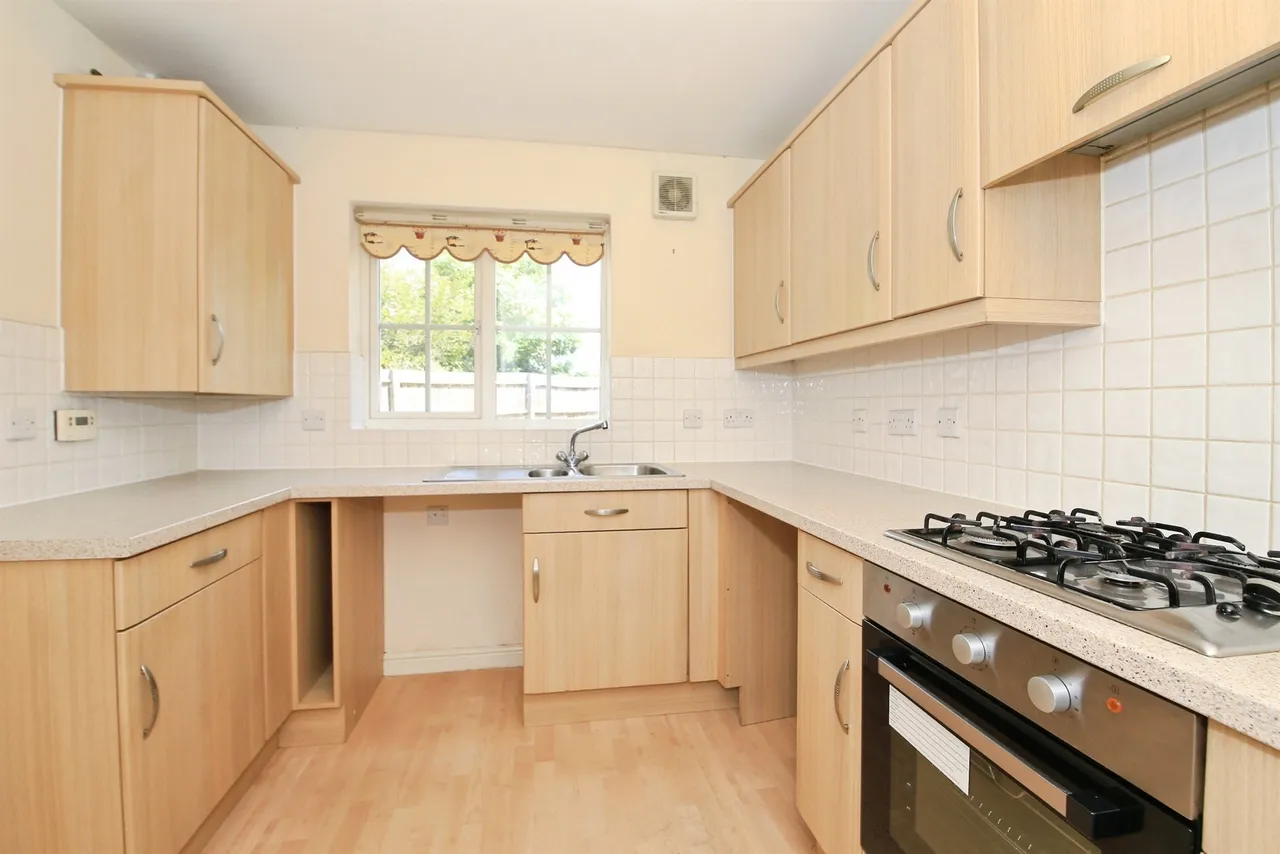 Aston Close, Yaxley, PE7, photo 8