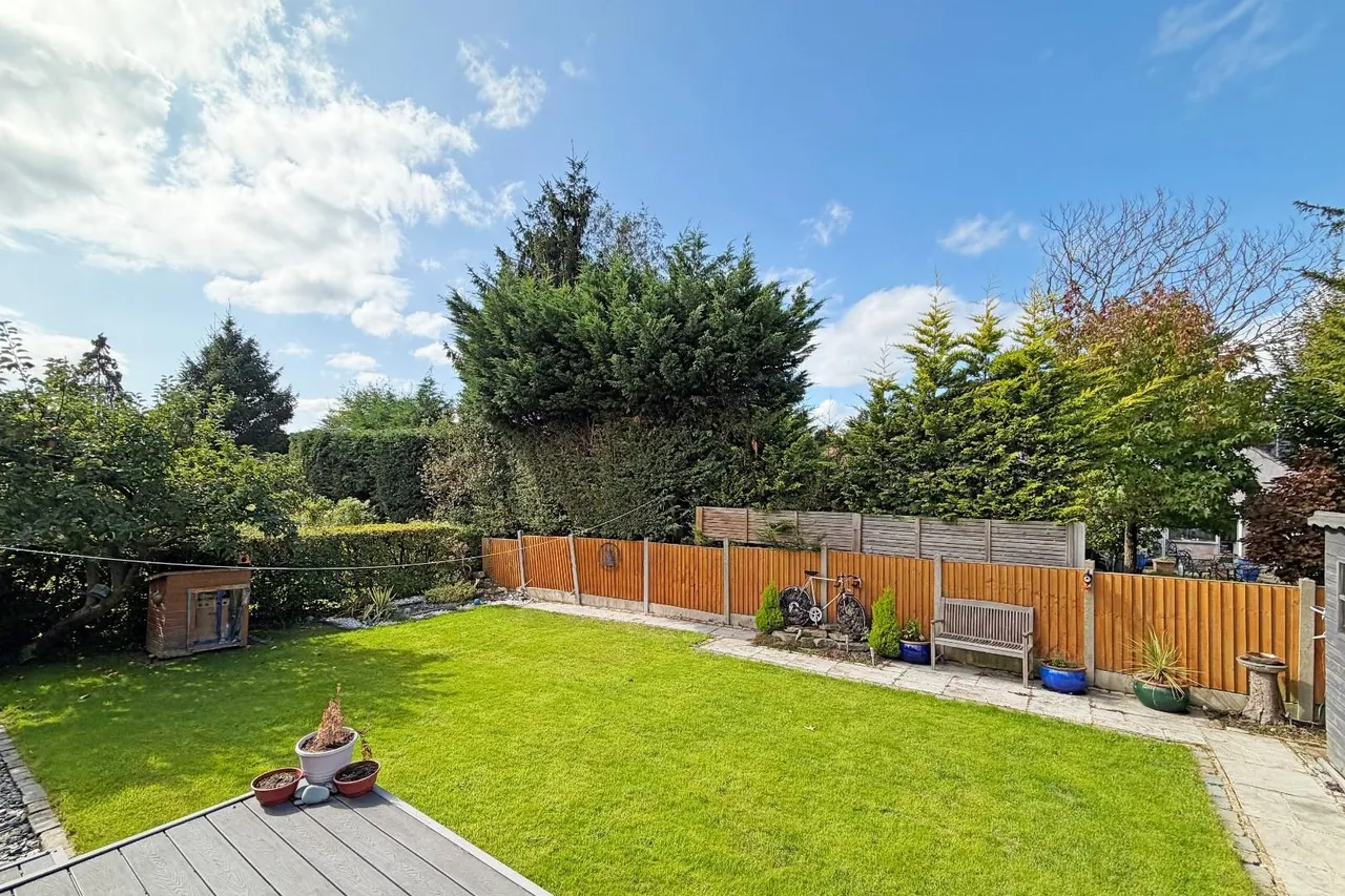 Winmarith Drive, Hale Barns, WA15, photo 31