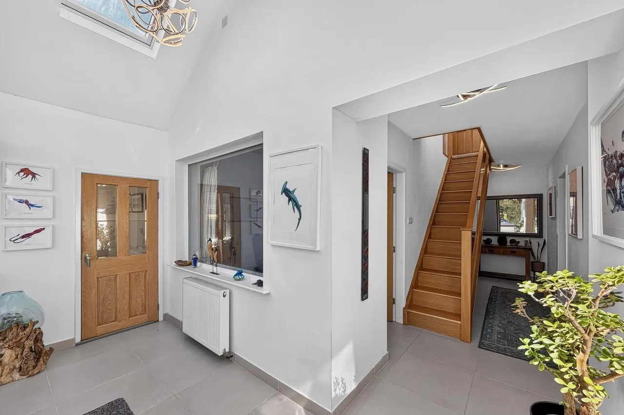 Winmarith Drive, Hale Barns, WA15, photo 20