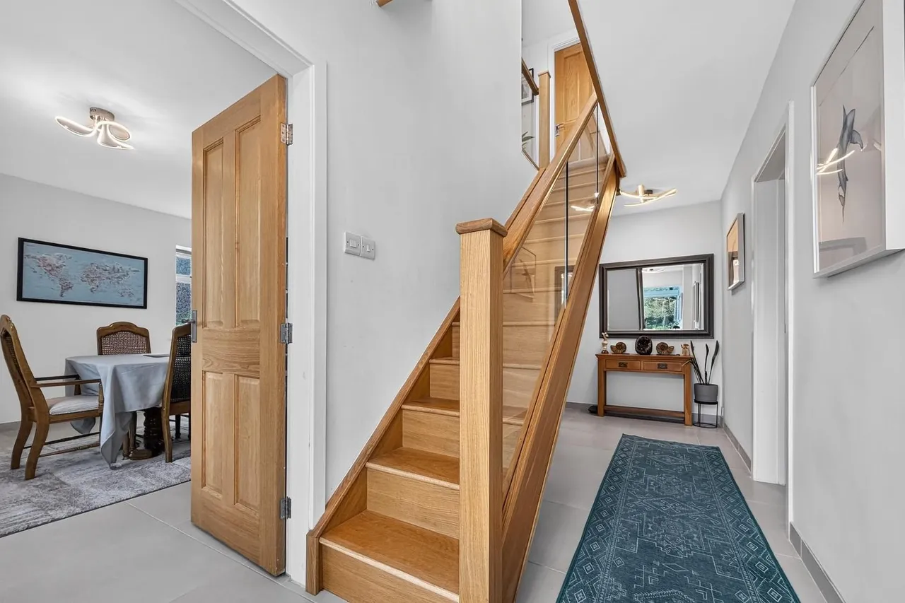 Winmarith Drive, Hale Barns, WA15, photo 19