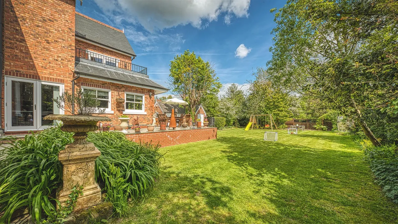 Station Road, Mickleover, photo 55