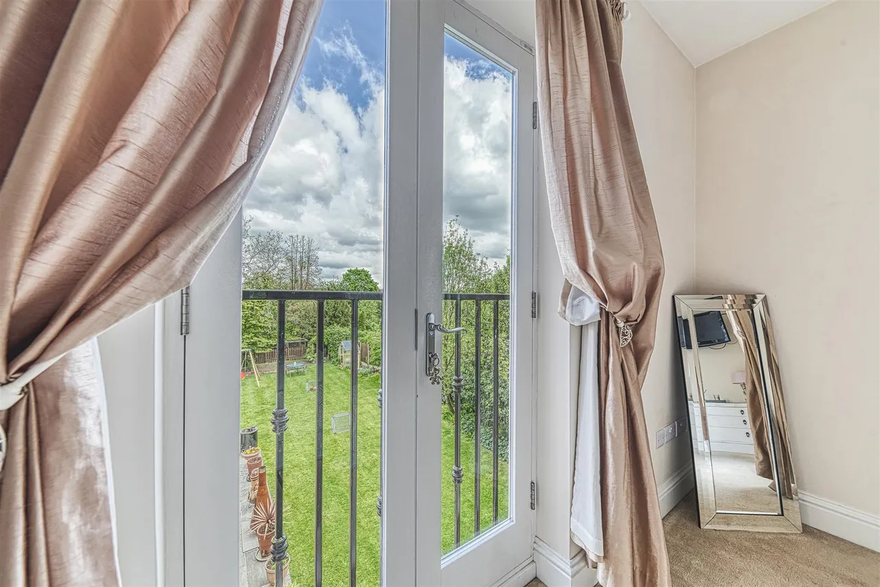 Station Road, Mickleover, photo 36