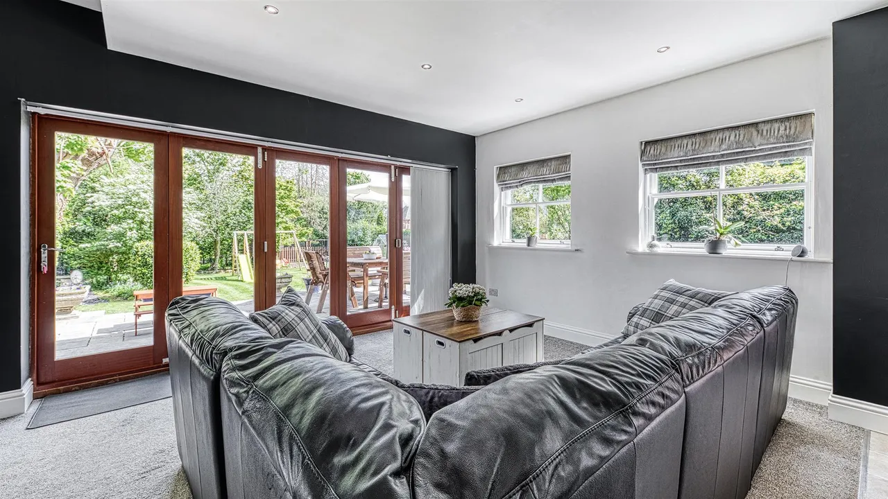 Station Road, Mickleover, photo 12