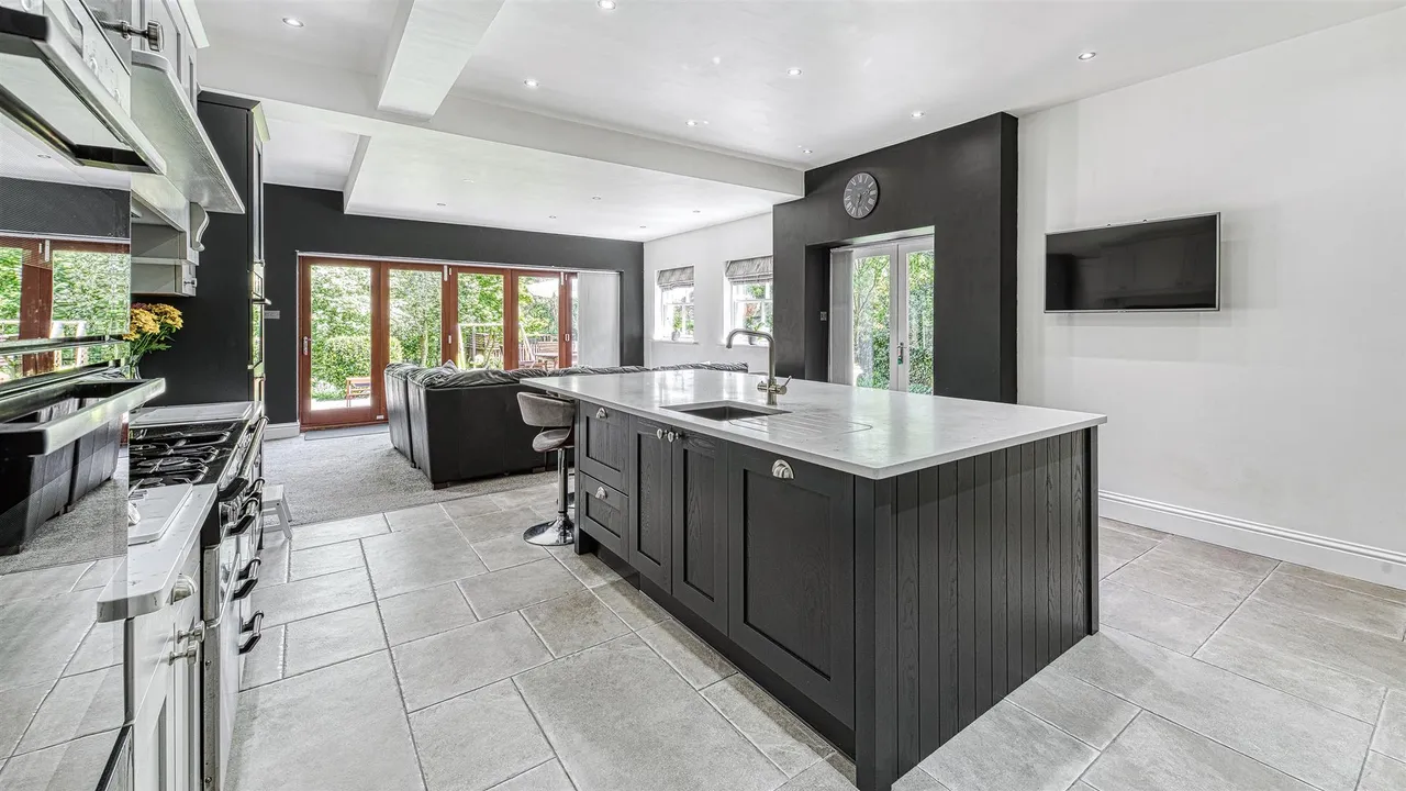 Station Road, Mickleover, photo 9
