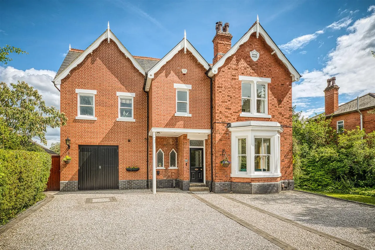 Station Road, Mickleover, photo 51