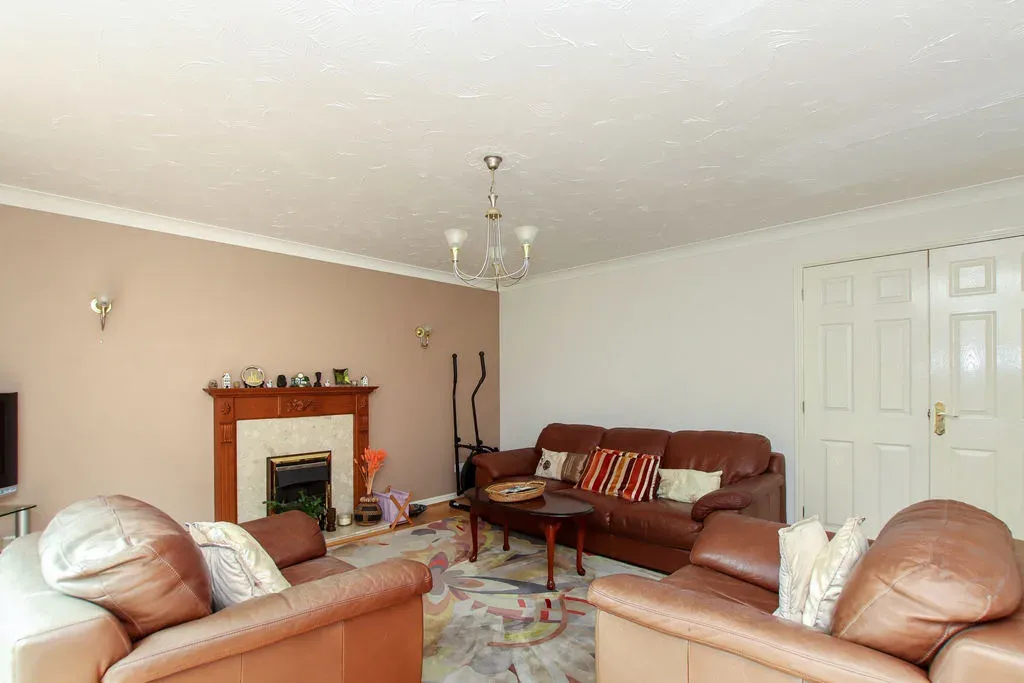 Caister Close, Hemel Hempstead, Hertfordshire, HP2 4UQ, photo 16