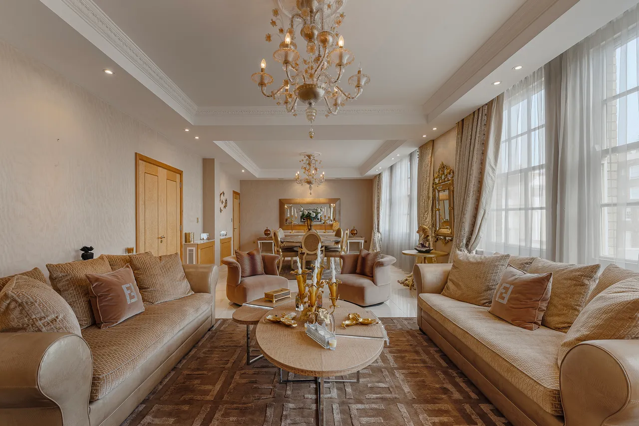 Orchard Court, Marylebone, London, photo 5