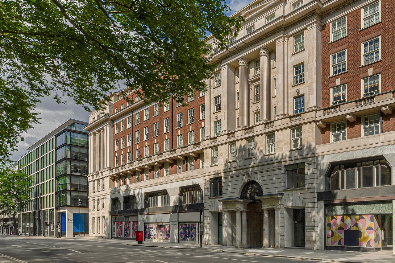 5 bed flat for sale — Orchard Court, Marylebone, London