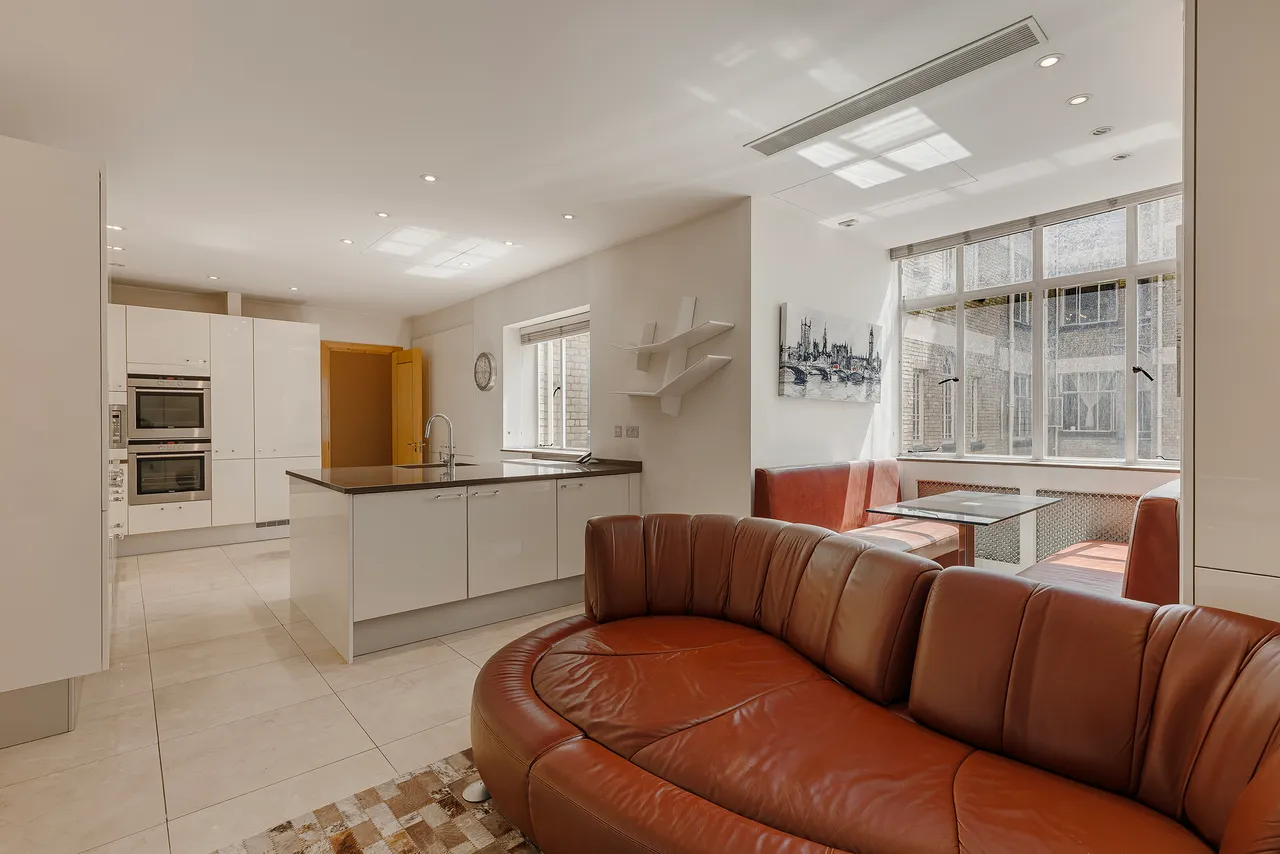 Orchard Court, Marylebone, London, photo 11