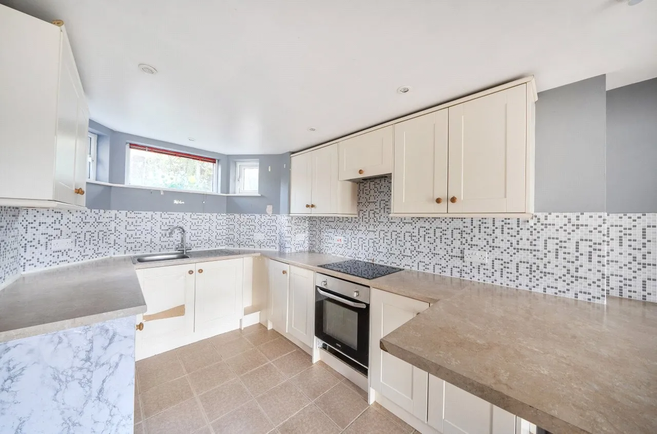 Waterloo Road, Llandrindod Wells, Powys, LD1 6BL, photo 8