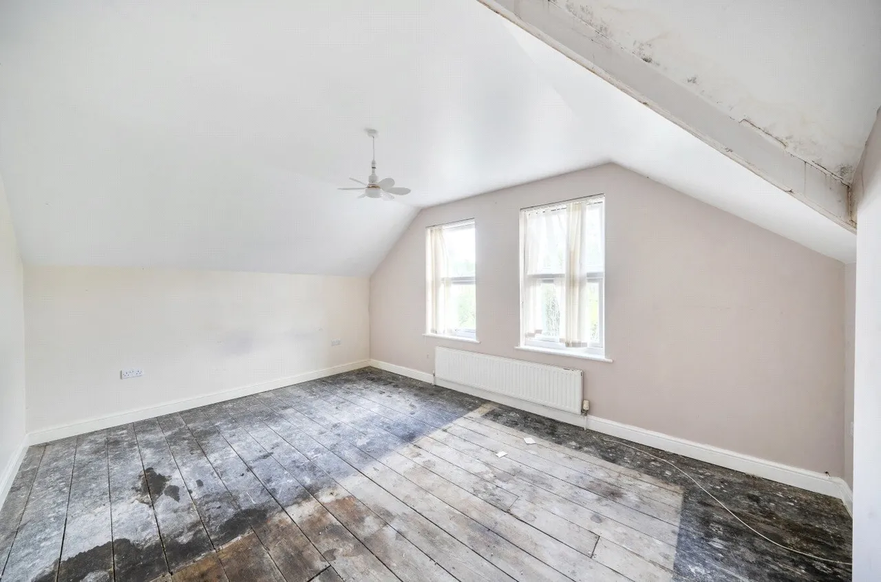 Waterloo Road, Llandrindod Wells, Powys, LD1 6BL, photo 17
