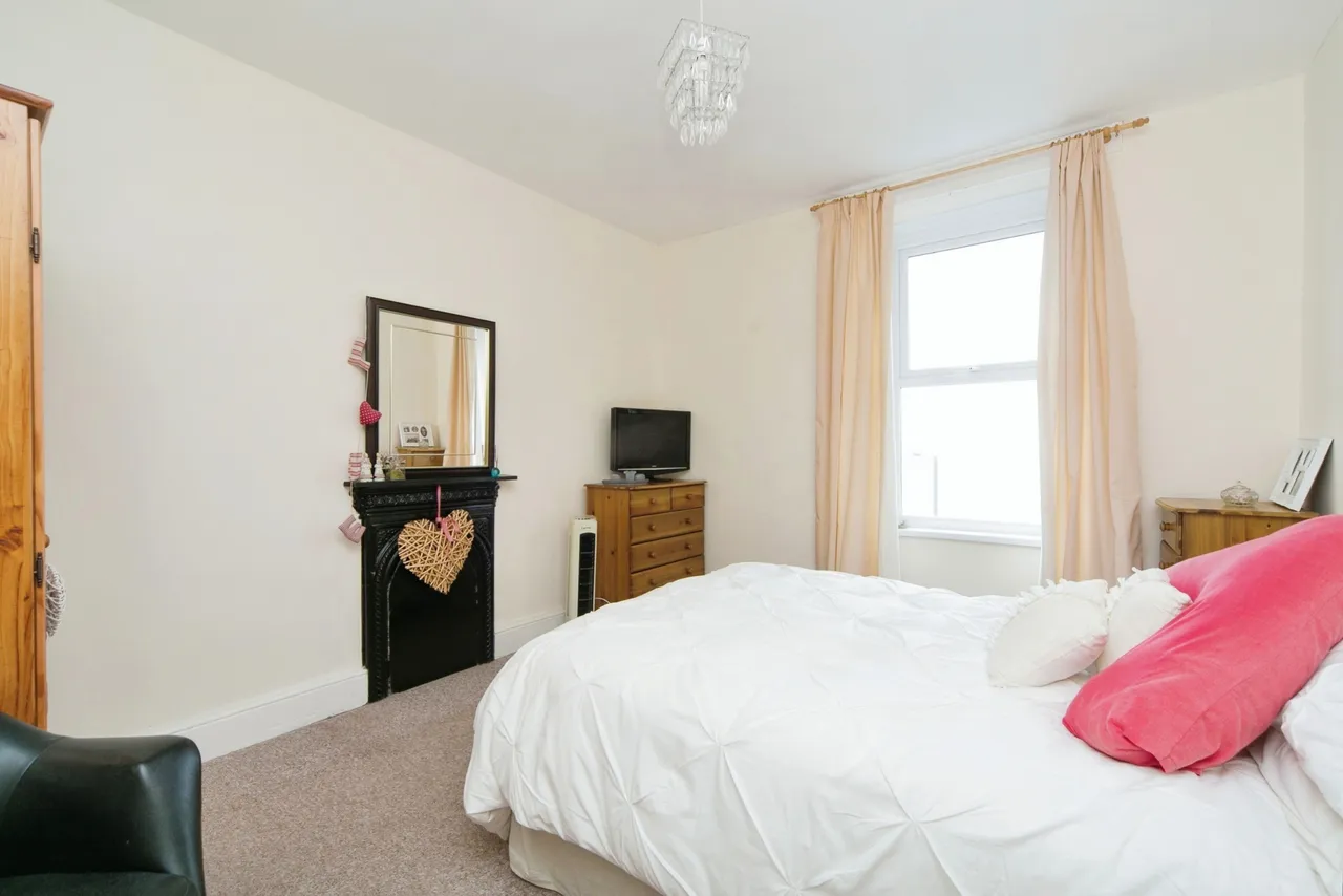 Marine Terrace, Criccieth, LL52, photo 13