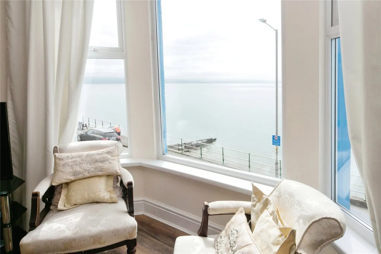 Marine Terrace, Criccieth, LL52, photo 8